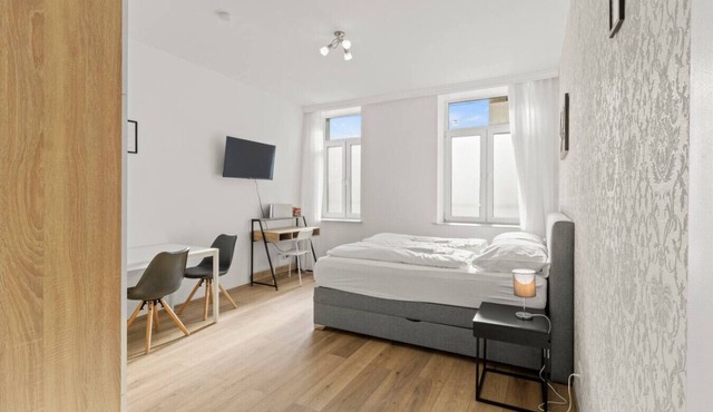 FarawayHomes Studio Vienna #5