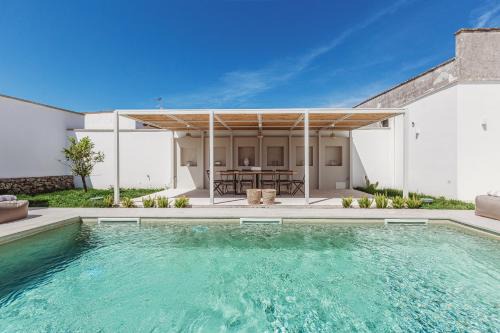 Frantoio Luxury Villa by HDSalento in Melendugno
