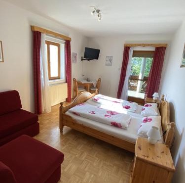 Gästezimmer Weisch