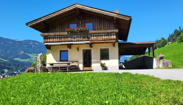 Gemütliches Chalet im Zillertal in Perfekter Alleinlage in Tirol