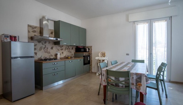 GuestHost - Residenza Ezilde Flat with Parking in Quarto