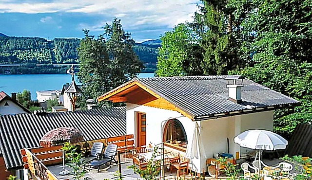 Haus am Waldrand by Interhome