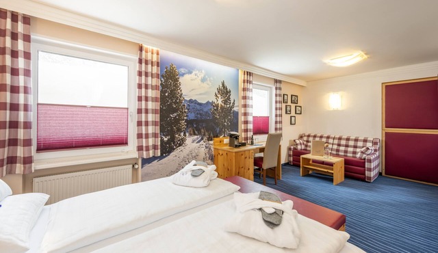 Hotel Alpina