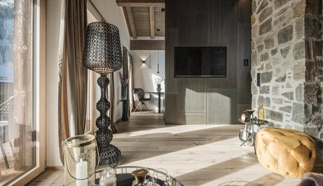 Hotel Bergkristall Zillertal-Adults Only in Hippach