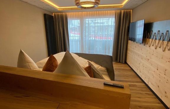Hotel Tirol