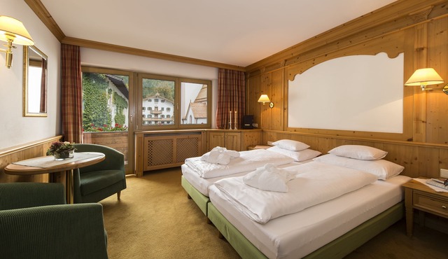 Hotel zum Pinzger in Stumm