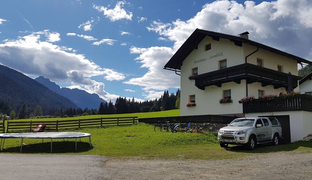 im Garten der Dolom - Erholung pur by Interhome