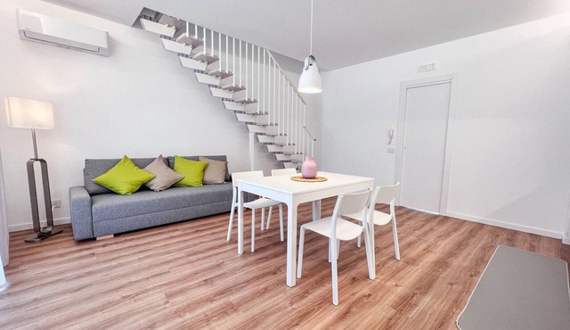 KEYS CORALLO: APARTMENT ON TWO LEVELS NEAR THE SEA! in MODICA