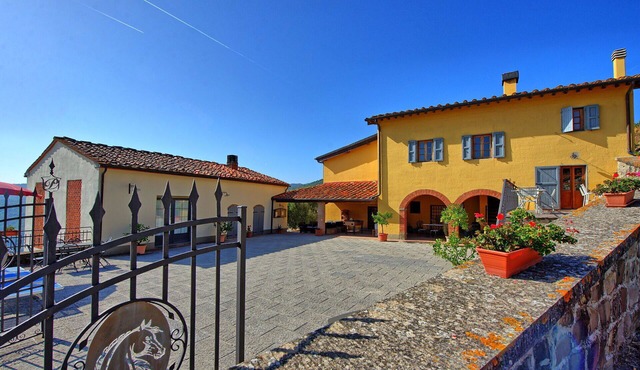 Loggiato - Apartment with pool in Acone