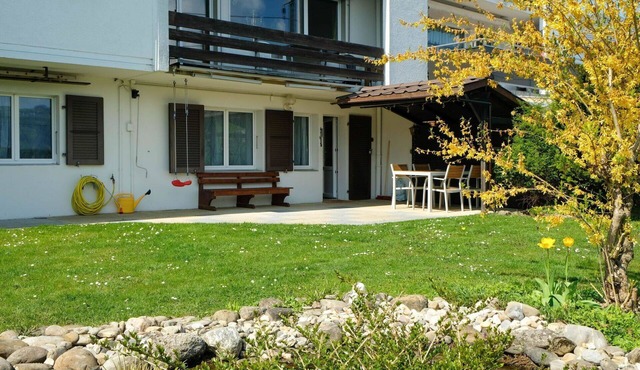 Lovely apartment for 4 guests with WIFI, TV and balcony in Thun