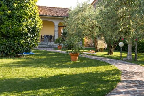 Luana & Marcello's villa in Lucca