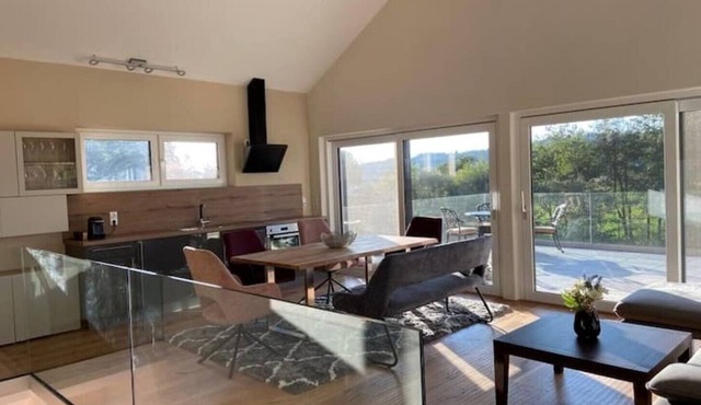 Luxurious vacation home with sauna in Vasoldsberg