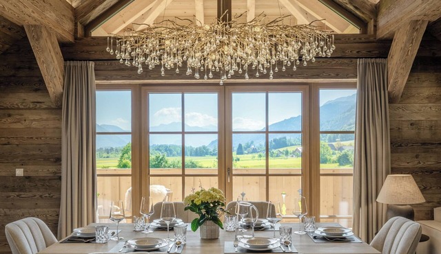 Luxury Apartment at Lake Wolfgang | with Hot Tub for 4 Guests | panoramaNEST
