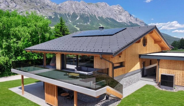Luxury lodge between top ski resorts with sauna