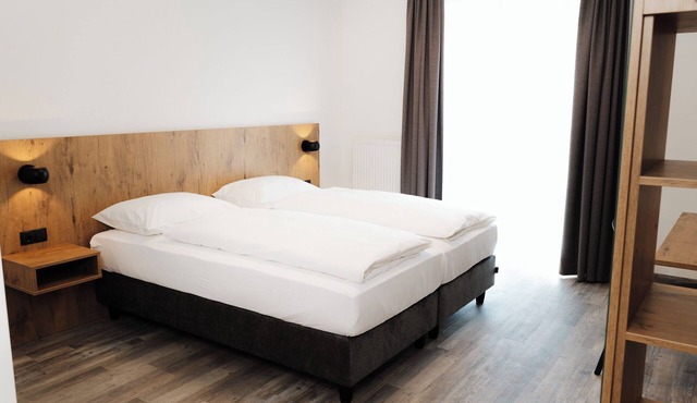 ML Business Hotel - Self-Check-in