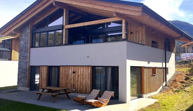 Modern holiday home with sauna