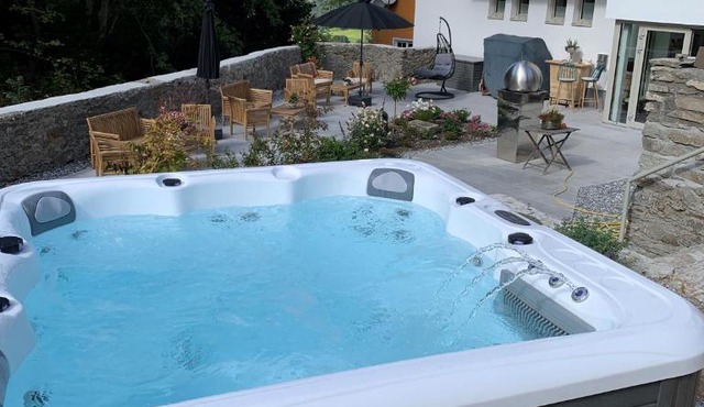 Nefer, Haus