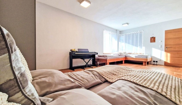 Nice apartment for 5 people with WIFI, TV and terrace