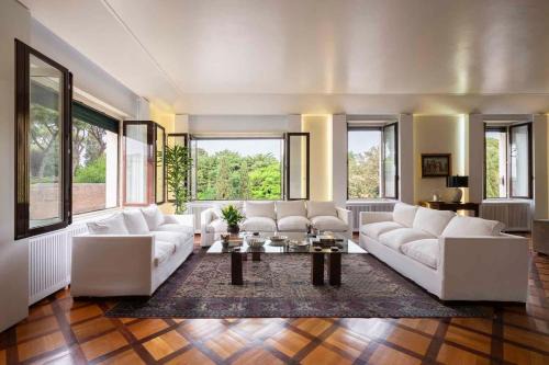 Orange Tree Home in Rome