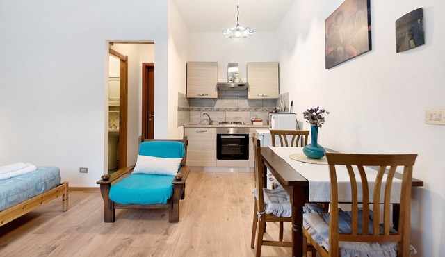 Pet-Friendly Apartment with Mountain View, Shared Pool & Wi-Fi in Borzonasca