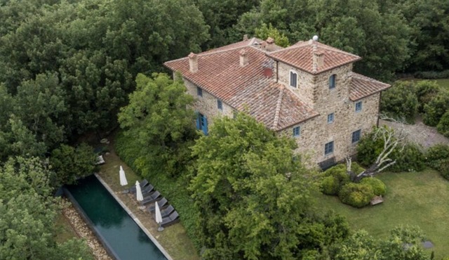 private Villa with A/C, Wifi, Swimming Pool in the heart of Chianti (Tuscany) in Sambuca