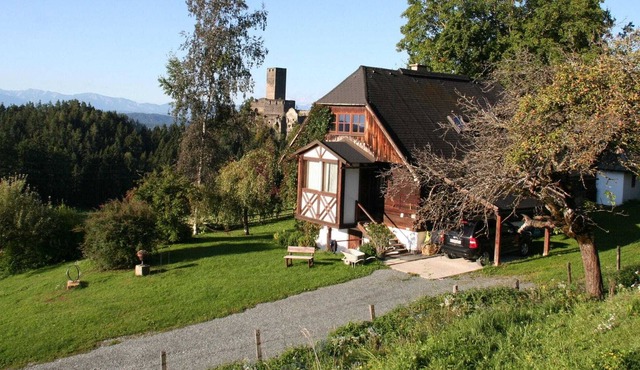 Quaint Holiday Home in Leibenfels with Barbecue in Liebenfels
