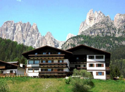 Residence La Zondra in Pozza di Fassa