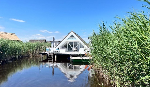 Seehütte Neusiedlersee "Strandhaus" inklusive Elektroboot