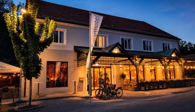Smarthotel Schmid - Restaurant & Bar inhouse - Nähe Schlossteich in Sitzenberg