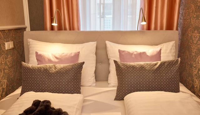 Sophie's Place Imperial Lifestyle Apartment