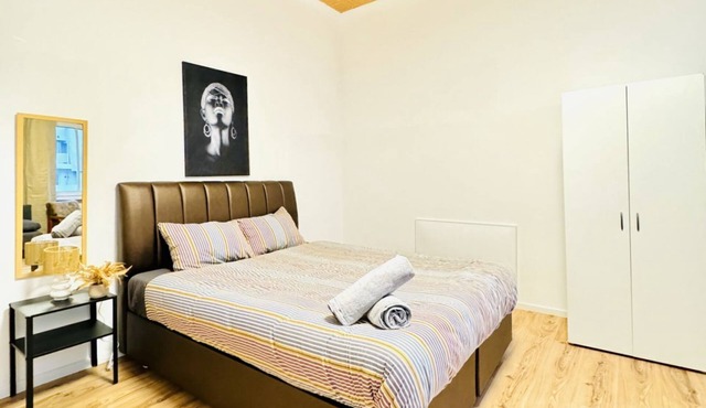 Spacious Studio for 4 Near FAC Platz in Vienna