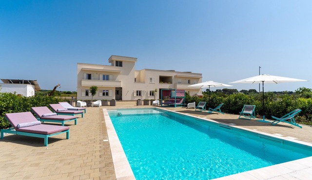 Studio Apartment "Le Scuderie 9" with Balcony, Shared Pool & Wi-Fi in Galatone