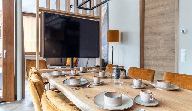 Stylish apartment with sauna, ski area at 600 m
