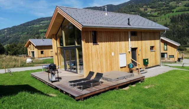 Sup.4 SZ Sauna o.IR-Sauna+Sprudelbad by Interhome
