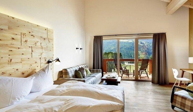 Sun-St. St. John's wort - VWP up to 3 nights - Gut Sonnberghof Naturhotel