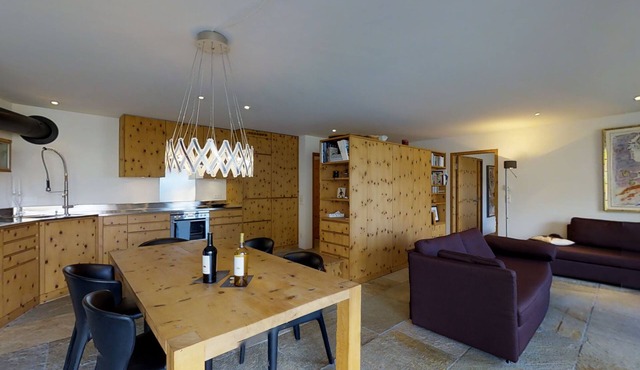 Tastefully furnished 3½-room apartment on the ground floor, ca. in Zuoz
