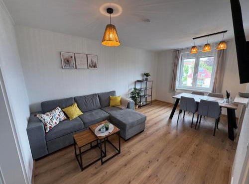 Tom s Apartment II