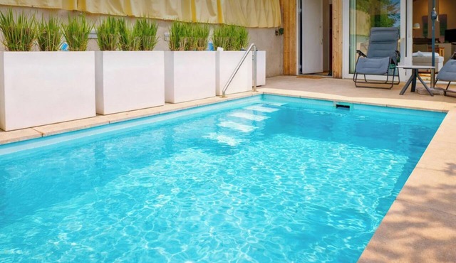 Tyrolchalet LITTLE LUCK – Private Pool & View