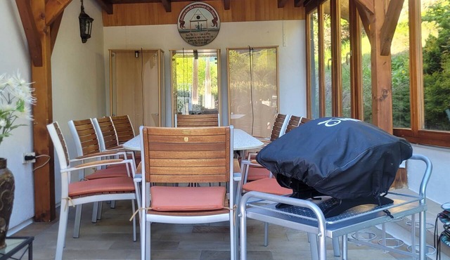 Vacation Home in the Vienna Woods—Your Private Retreat Near Vienna, Surrounded by Woods and a Stream