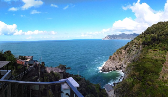 Vacation home with excellent sea view in Corniglia