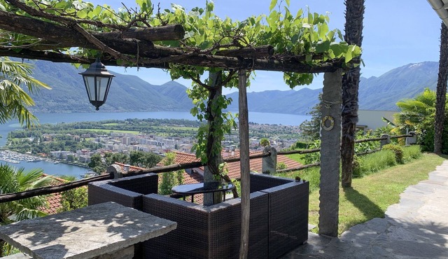 Vacation home with stunning panoramic views—an idyllic retreat in Orselina