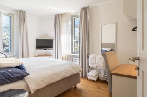 Verena's Boutique Villa am See in Sachseln