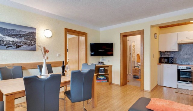 Vibrant Apartment near Ski Area in Fiss
