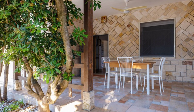 Villa 'Assunta' just 100 meters from the sea in lecce