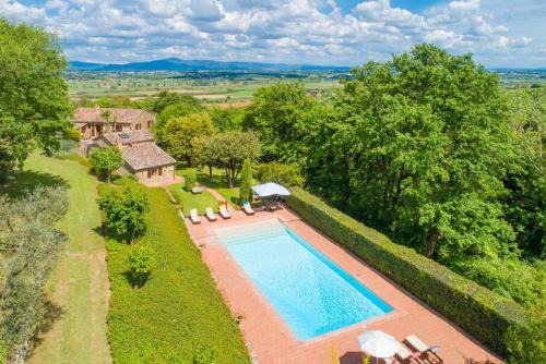 Villa Bramasole Large Private Pool WiFi in Rigomagno