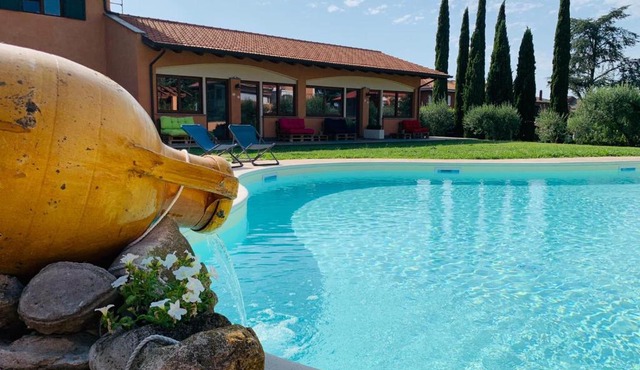 Villa Giuseppe Bernabei Guest House in Marino