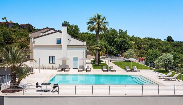 Villa in Nunziata with 6 bedrooms sleeps 12 in Nunziata