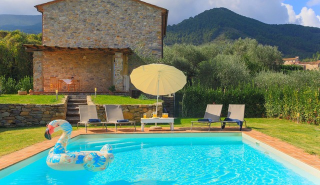 Villa/Independent home in Lucca with 3 bedrooms sleeps 6 in Lucca