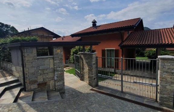 Villa Maya in Mergozzo