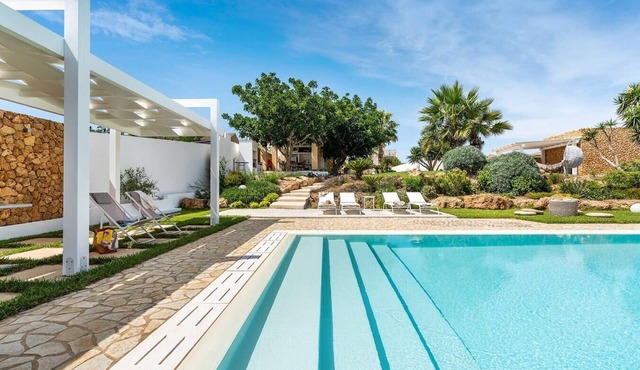 Villa Nerissa - Private villa with pool in Marausa